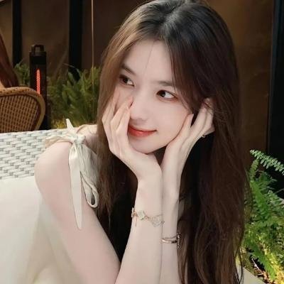 巨蛇闯女校